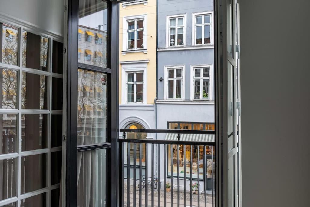 Apartamento Stylish On Lively Street In Downtown Copenhague
